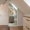 Bright & Spacious 3 BD in the Centre of Bourton! - 水上伯顿