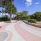 Ocean Drive Comfy apt, w/2 Queen Beds by the Beach - ميامي بيتش