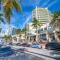 Ocean Drive Prime Apt w/2 QueenBeds & Washer/Dryer - Майами-Бич