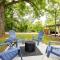 2 Bedroom Ft Moore Retreat