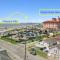 Galvez Oceanview Retreat Walk to Beach or Pleasure Pier - 加尔维斯敦