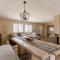 Darling Desert Abode withHot-tub Game Room home - Joshua Tree