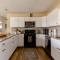 Darling Desert Abode withHot-tub Game Room home - Joshua Tree