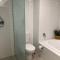 Northshore Nirvana, Mantra Building