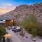 Moonbeam Mountain - Stylish Home withPrivate Boulders Hot Tub! home - Joshua Tree