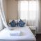 A relaxing retreat a few steps from the sun-soaked Dover Beach and the vibrant S