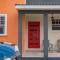 A relaxing retreat a few steps from the sun-soaked Dover Beach and the vibrant S