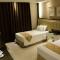 Crown Royale Hotel