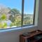 Birdsong hideaway two-bedroom suite in Browns Bay - Auckland
