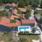 Nany-Villa with heated pool - Trolokve
