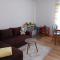 Ferienwohnung mit Garten und Spielplatz