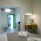 Mondrian Guest House