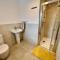 Modern and Spacious Edinburgh home with large garden - Edinburgh