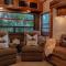 Home plus RV on beautiful Lake - Лутц