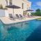 Apartments with Pool Casa Bianca - Matohanci