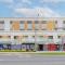 Modern Apartments with Parking and AC Warsaw Suburbs by Noclegi Renters - Konstancin-Jeziorna