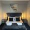 Bay view rooms at Mentone Hotel