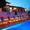 Italian Experience- Villa BellaLuce 18