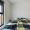 Modern Apart only Steps from Beach