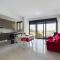 Modern Apart only Steps from Beach