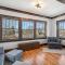 Sky Apt in Majestic MPLS Duplex