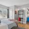 Sky Apt in Majestic MPLS Duplex - Minneapolis