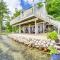 Updated Glen Arbor Cottage on Lake Dock and Mooring - بلدة غلين أربور