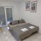 Apartmani Anastasia with pool, Novalja