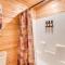 Peaceful Murphy Cabin with Fire Pits and Forest Views! - ميرفي