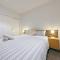 Modern 2BR Central Petone Gem - Lower Hutt Modern 2BR Central Petone Gem - Lower Hutt