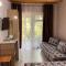 Podsolnukhi Guest House