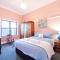 Kilbirnie - Stroll to CBD, Heritage, Sleeps 10