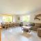appartement en chalet individuel sauna piscine
