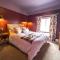 Large Country Cottage, Sleeps 8 - Spa Facilities, Garden Bar, Catering Services, Free Parking, Nature Reserve, Hen Parties