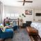 Studio South Port - Lush Private Oceanfront Studio Apartment