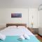 Zen Apartment - 2 min walk to Beach, Central Hanioti