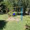 Airplane by Airport Residence - 奥托佩尼