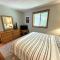 Hazelnut #5 - Meredith Lodging - Санривер