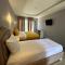 Sea Breeze Suites