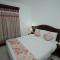 Happy City Hotel
