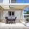 Amazing Apartment In Icici