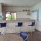 Flat Blue Tree Beira Mar by Escala