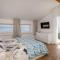 Amazing Apartment In Icici With Kitchen