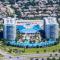 1st Floor Palms of Destin Resort Updated Condo with Beach Shuttle - ديستين