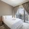 Luxury 2 BR Apartment, 5 Mins to Dubai Mall with Amazing view in DownTown Views 2 - Dubaj