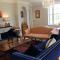 Beautiful farm house with dedicated sitting and media room for guest's use - Charwelton