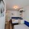 Nice 2 double Bed in sunny House in Amsterdam west