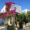 Zefi Hotel & Suites