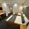 E5 PARK OTEL