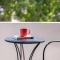 The Meta Stay - Rooftop Access 1 bedroom suite - Афіни